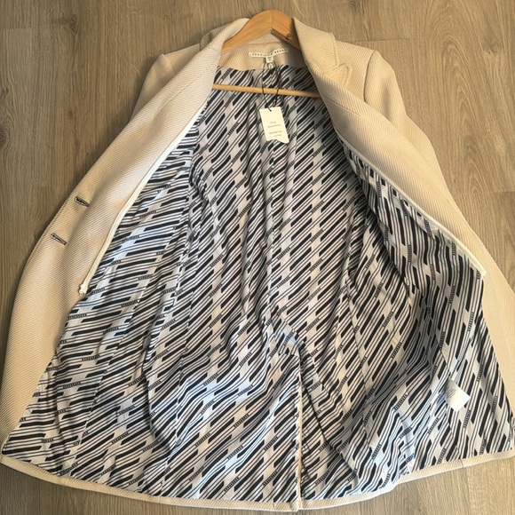 Veronica Beard Reece Two-Button Long Coat - Picture 10 of 12